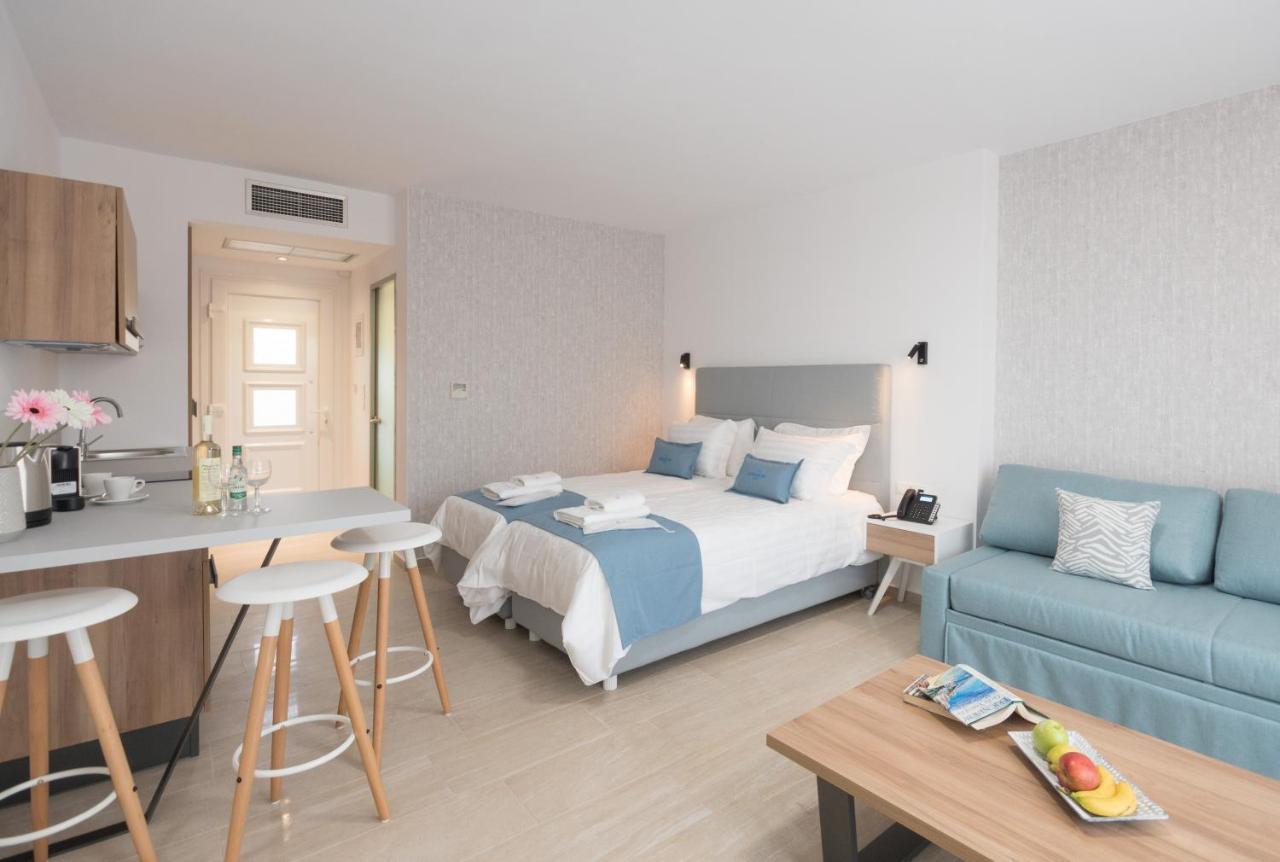 Hotel Defkalion Петра Екстер'єр фото