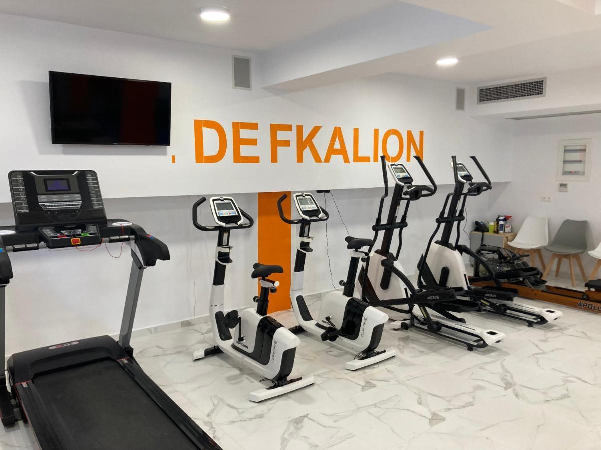 Hotel Defkalion Петра Екстер'єр фото