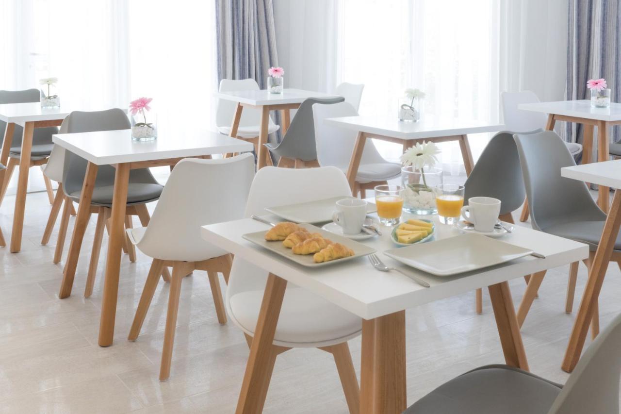 Hotel Defkalion Петра Екстер'єр фото